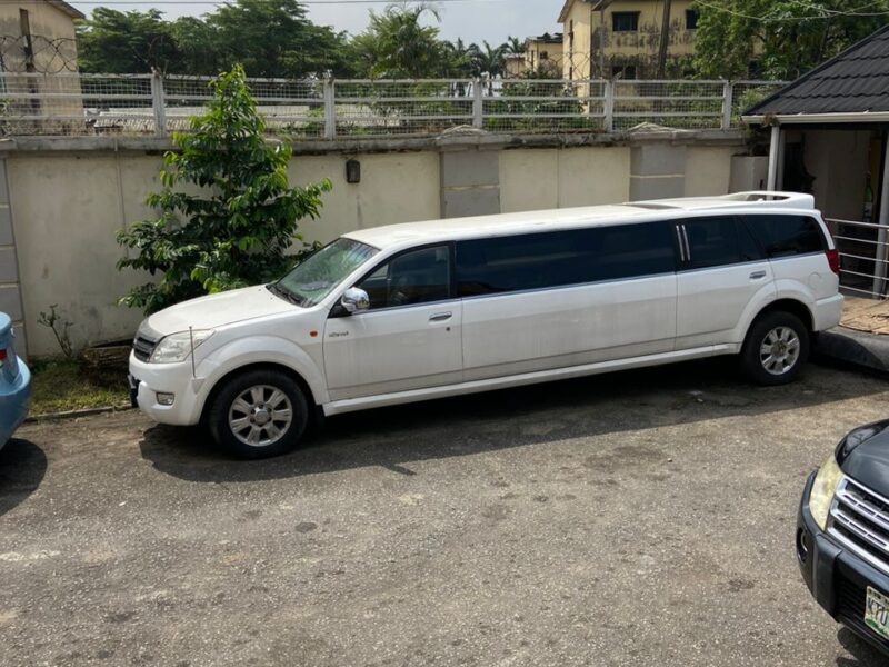 Hover Limo Rental in Lagos, Nigeria