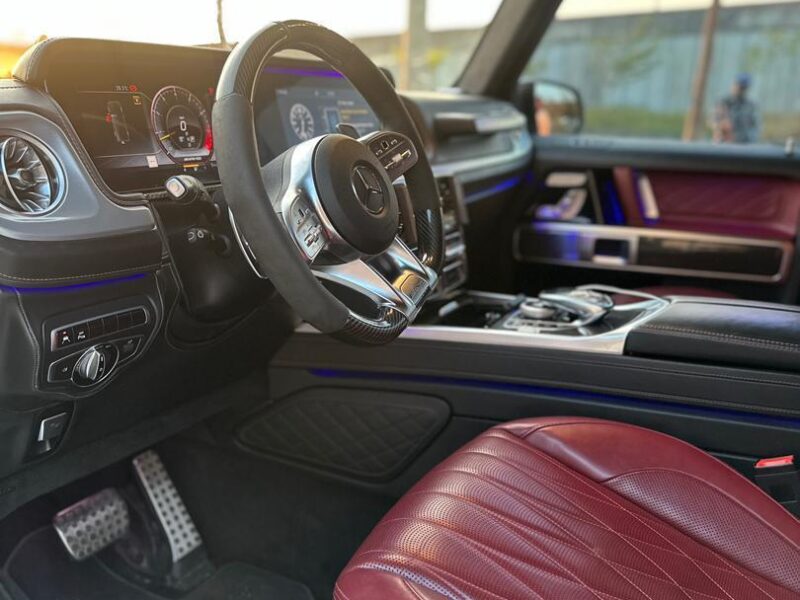 Mercedes Benz G-Wagon