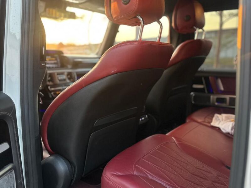 Mercedes Benz G-Wagon