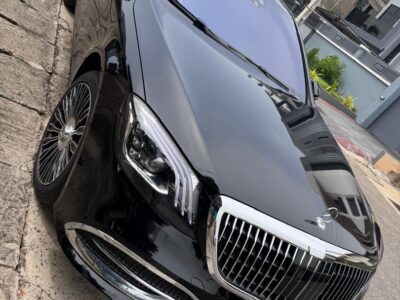 Mercedes Benz S550