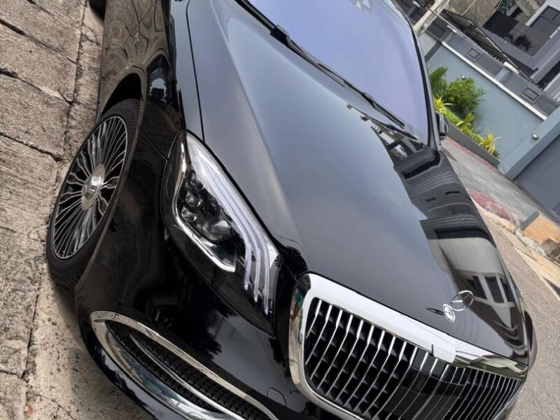 Mercedes Benz S550