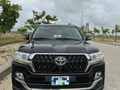 Toyota Land Cruiser Car Rental, Lagos